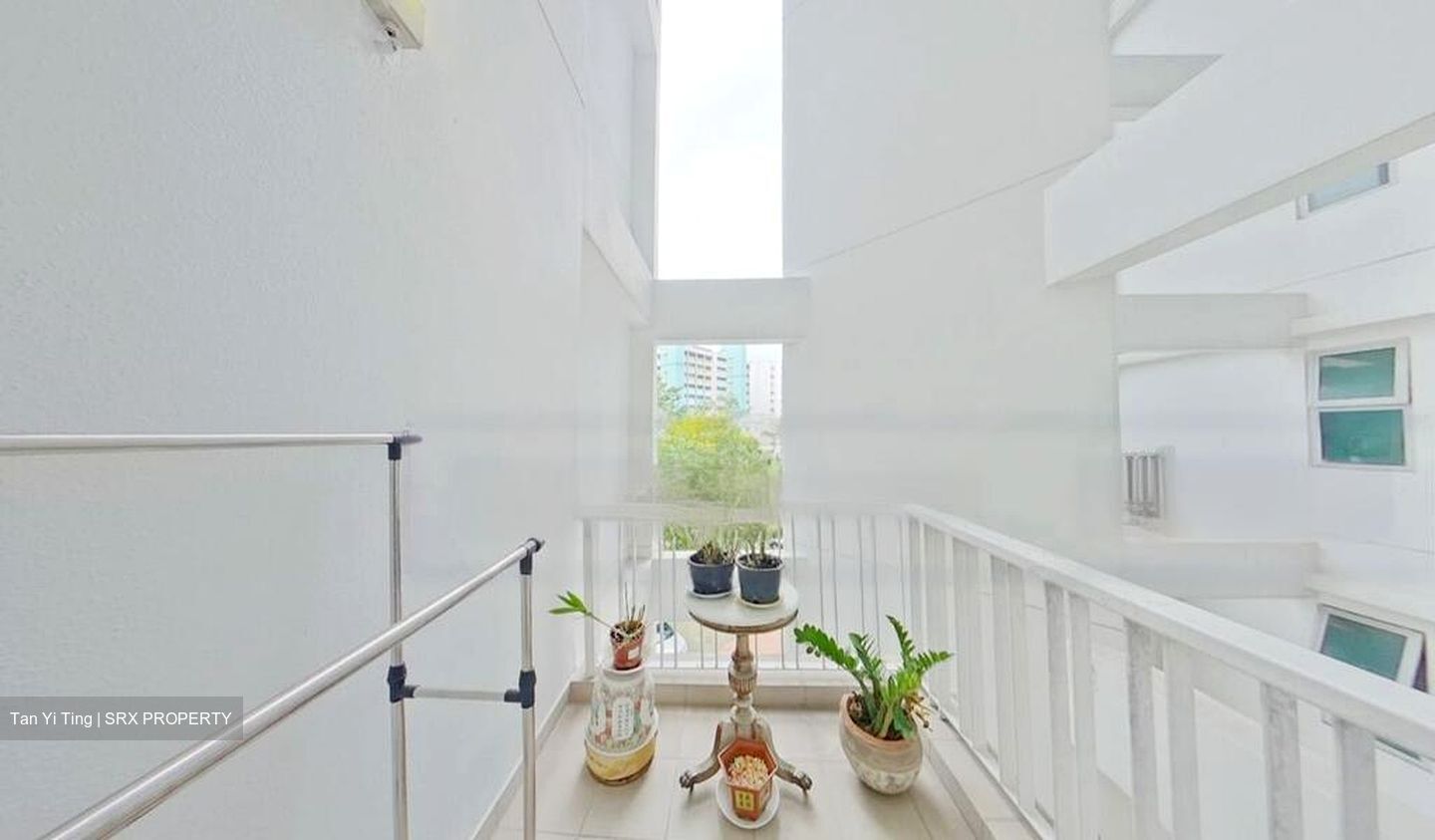 Hillview Regency (D23), Condominium #449177961